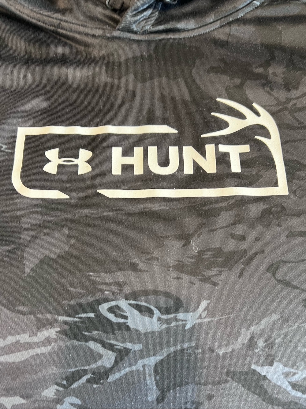 Under Armour "Hunt" Hoodie - Mens XXL Dark Camo Pullover Logo Hunting Loose Fit - Picture 5 of 8